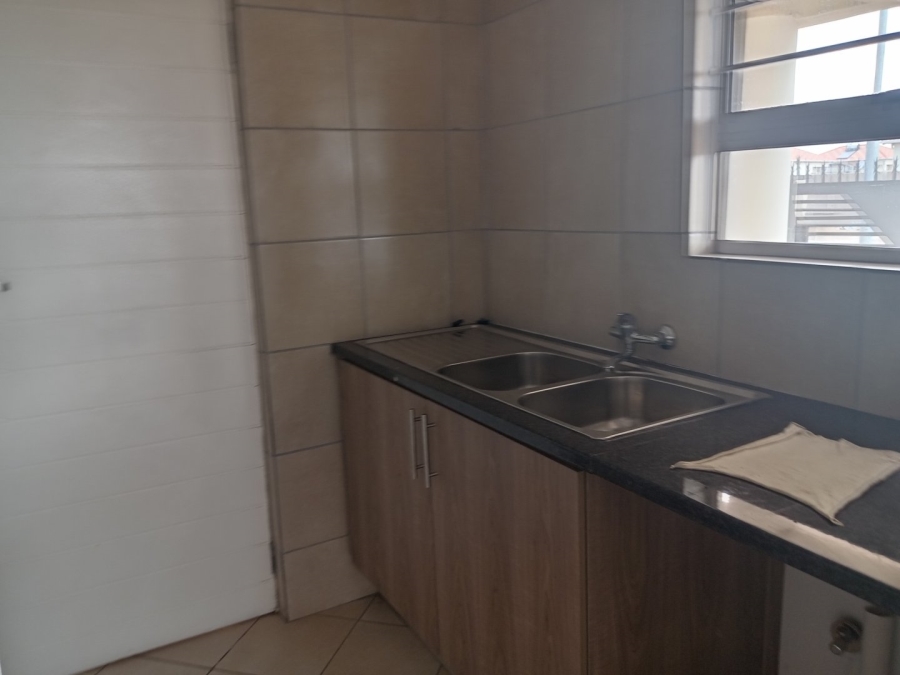 To Let 4 Bedroom Property for Rent in Southern Gateway Limpopo