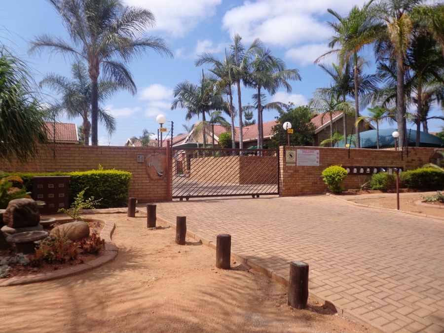 To Let 3 Bedroom Property for Rent in Bendor Limpopo