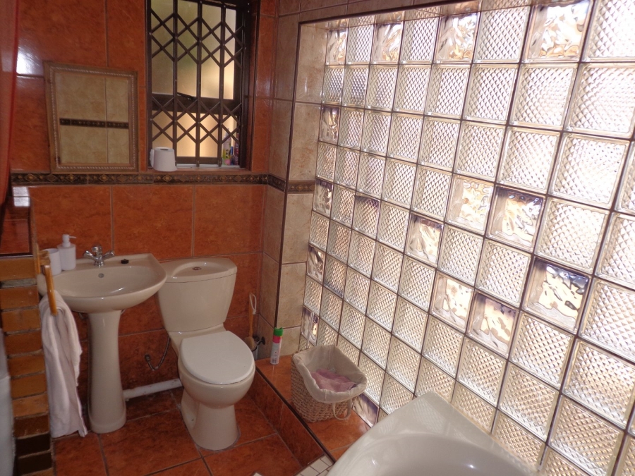 To Let 3 Bedroom Property for Rent in Bendor Limpopo