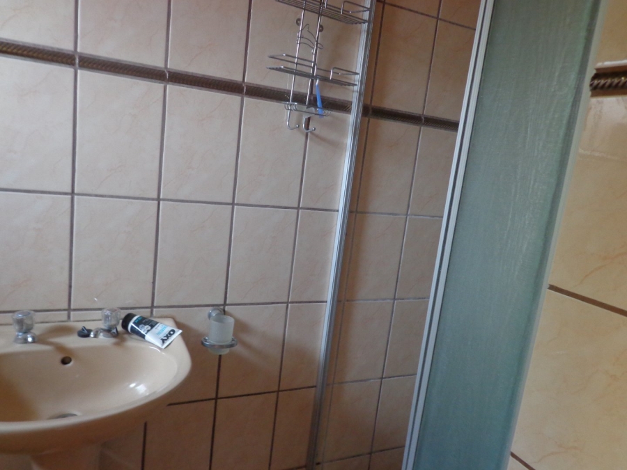 To Let 3 Bedroom Property for Rent in Bendor Limpopo