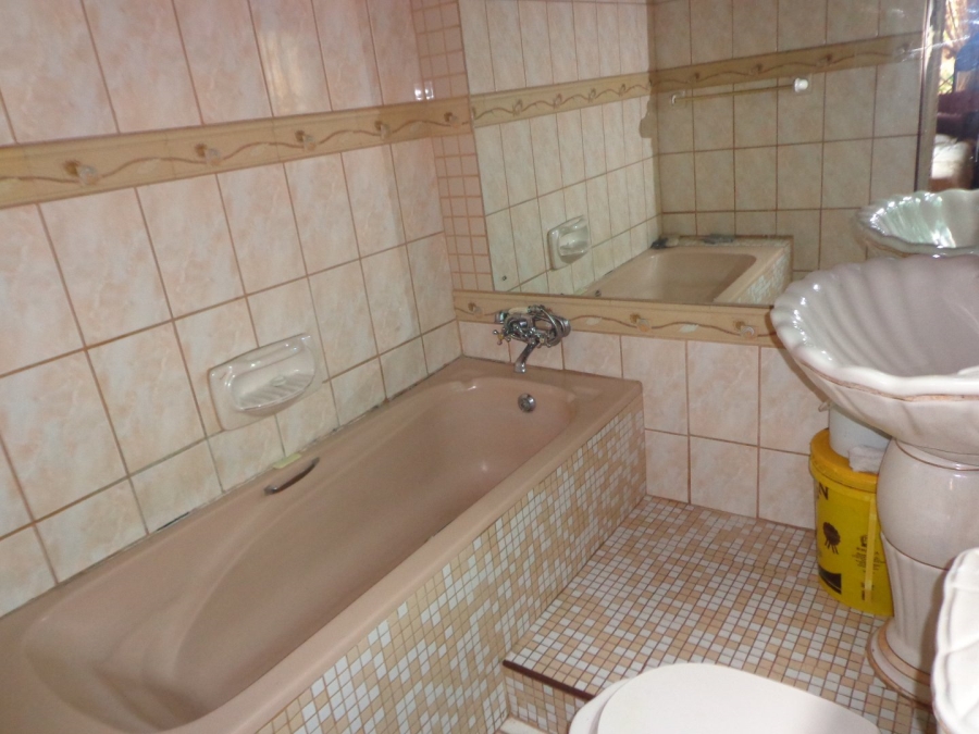 To Let 3 Bedroom Property for Rent in Bendor Limpopo