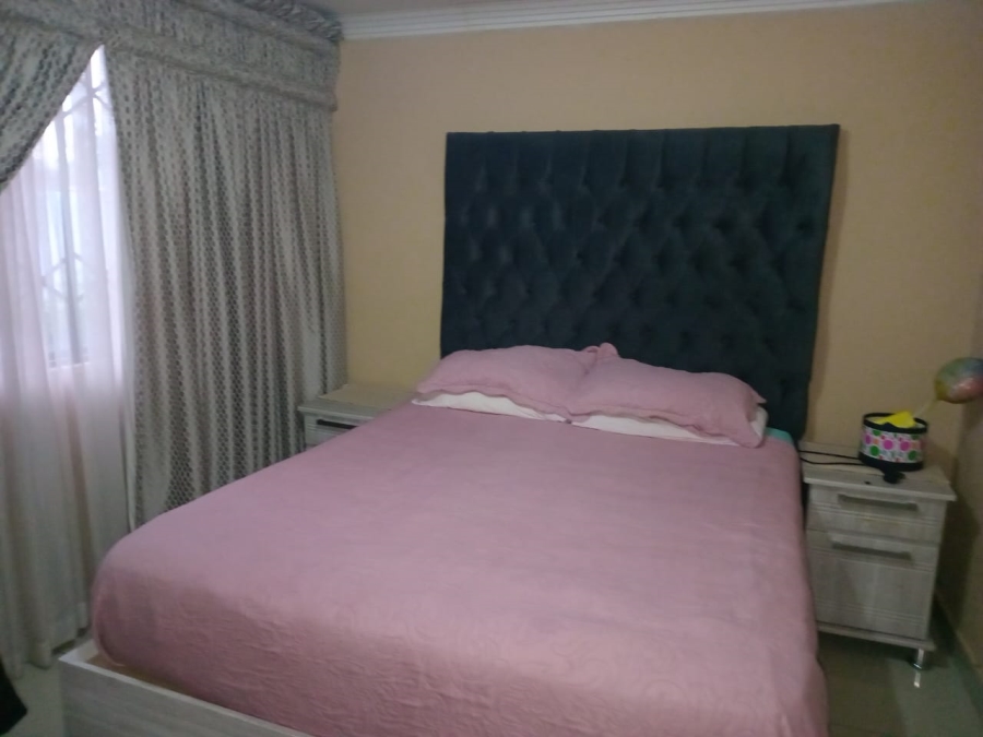 3 Bedroom Property for Sale in Rethabile Gardens Limpopo