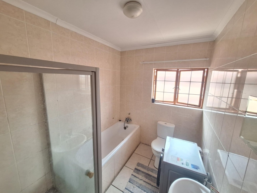 3 Bedroom Property for Sale in Debron Limpopo