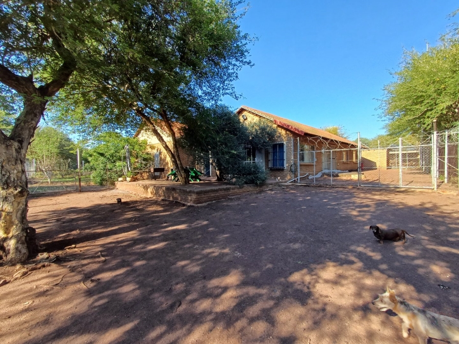 3 Bedroom Property for Sale in Wilderbeestaagte SH Limpopo