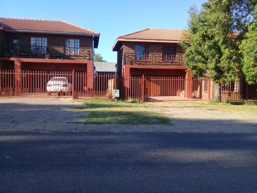 3 Bedroom Property for Sale in Modimolle Limpopo