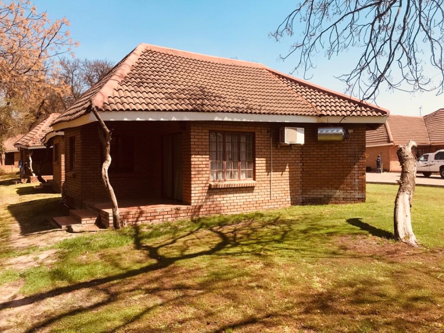 11 Bedroom Property for Sale in Emdo Park Limpopo