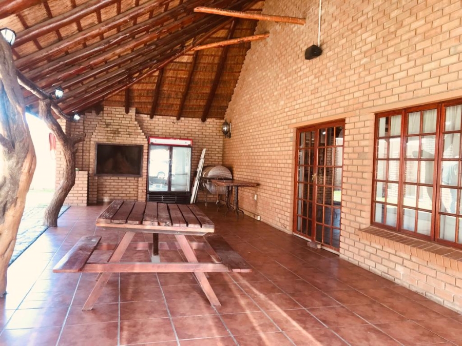 11 Bedroom Property for Sale in Emdo Park Limpopo