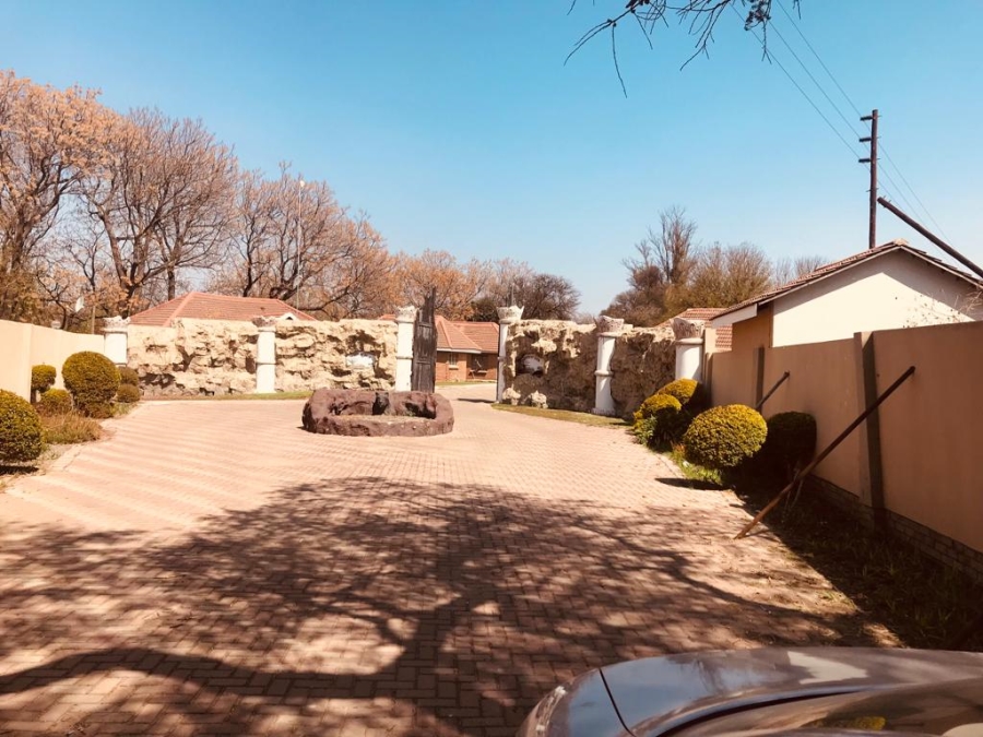 11 Bedroom Property for Sale in Emdo Park Limpopo