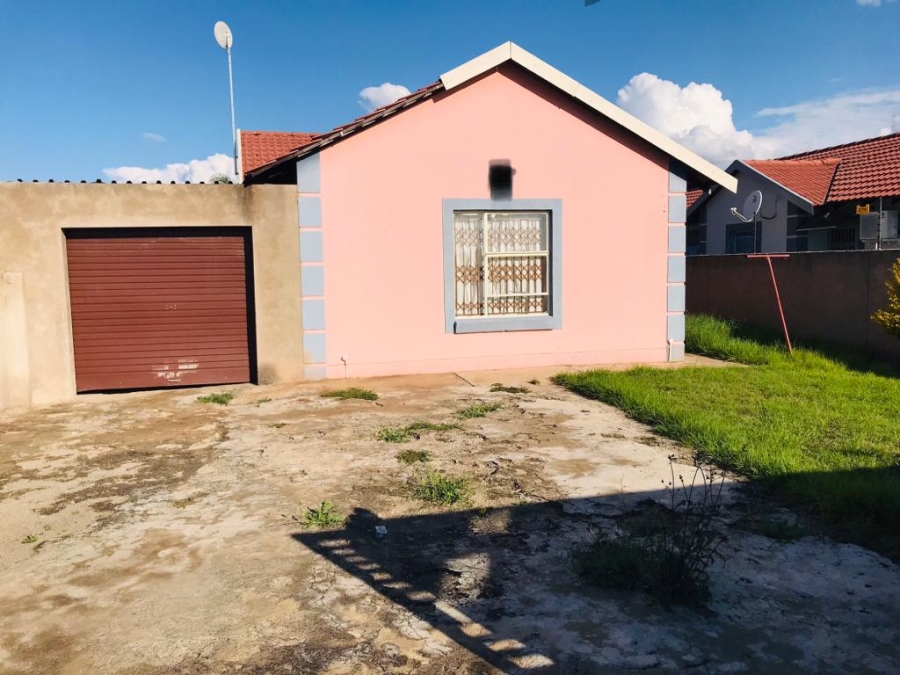 3 Bedroom Property for Sale in Mahlako-A-Phahla Gardens Limpopo