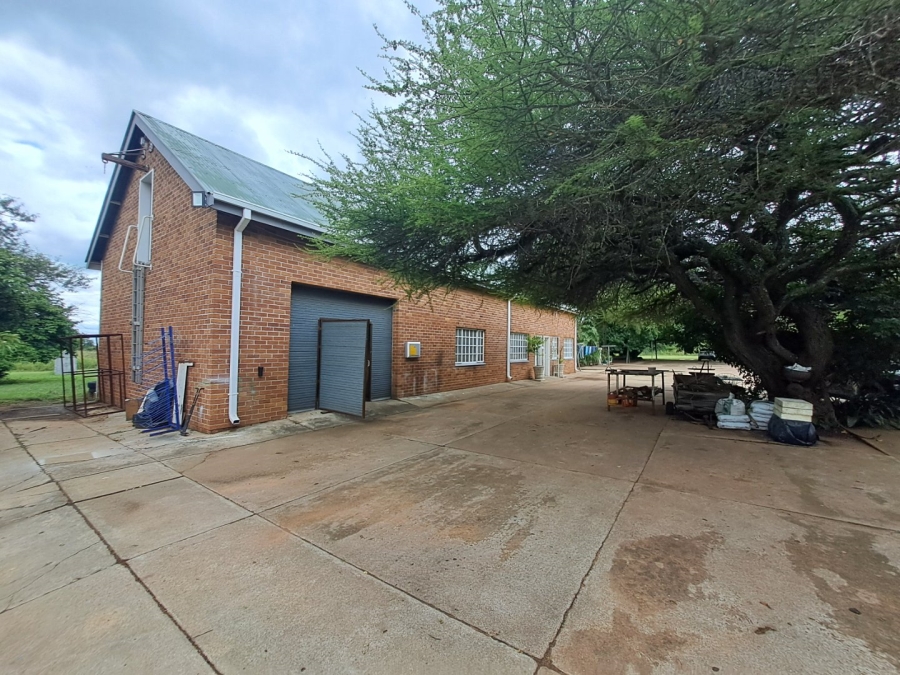 1 Bedroom Property for Sale in Palmietfontein Limpopo