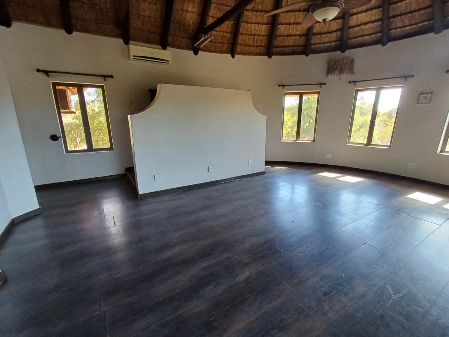 6 Bedroom Property for Sale in Kwaggasvlakte AH Limpopo