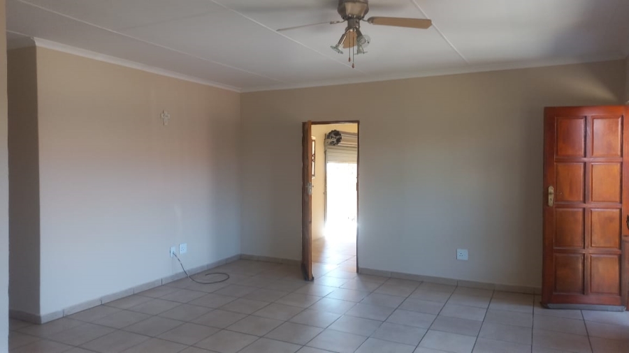 To Let 3 Bedroom Property for Rent in Ivydale A H Limpopo