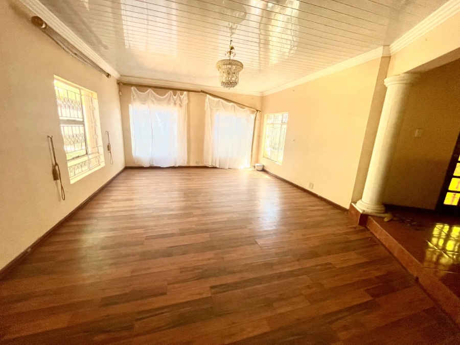 5 Bedroom Property for Sale in Polokwane Central Limpopo