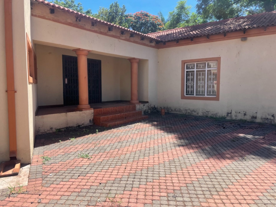 5 Bedroom Property for Sale in Polokwane Central Limpopo