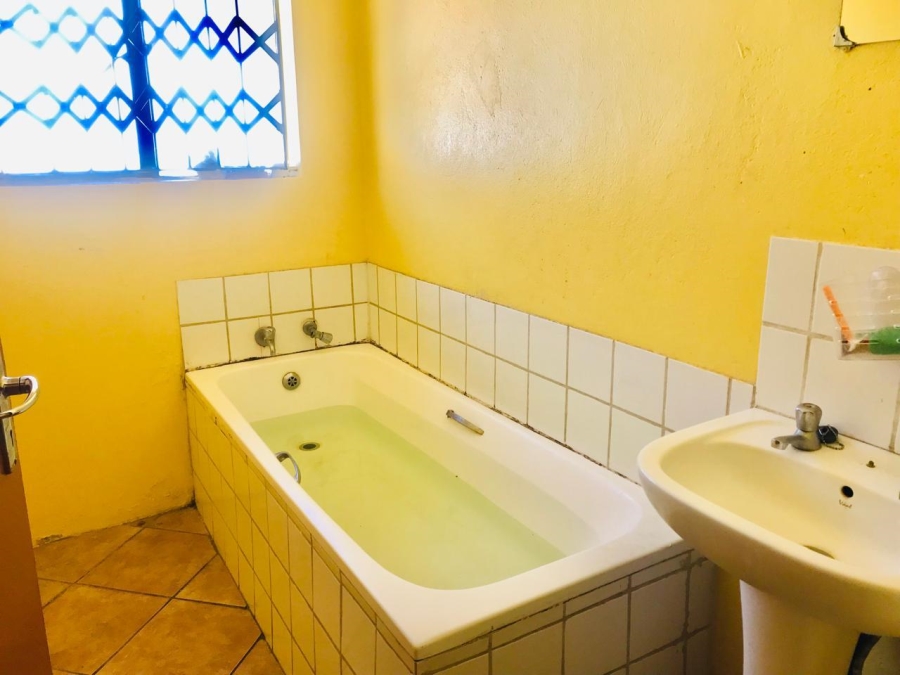 3 Bedroom Property for Sale in African Jewel Limpopo