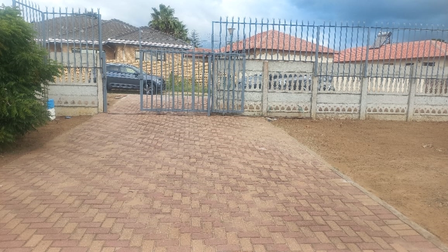 To Let 3 Bedroom Property for Rent in Nirvana Ext 3 Limpopo