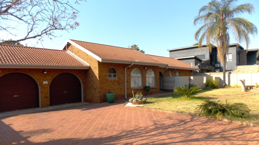 To Let 3 Bedroom Property for Rent in Flora Park Limpopo