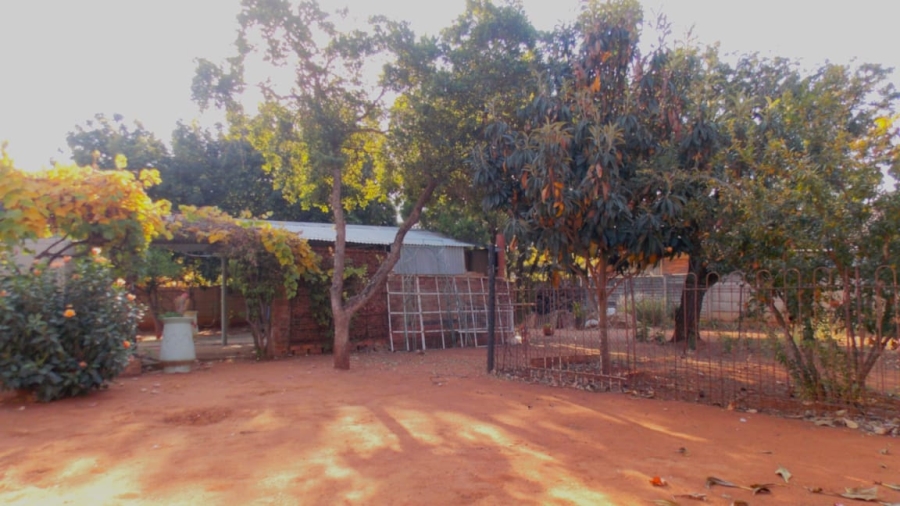 To Let 3 Bedroom Property for Rent in Flora Park Limpopo