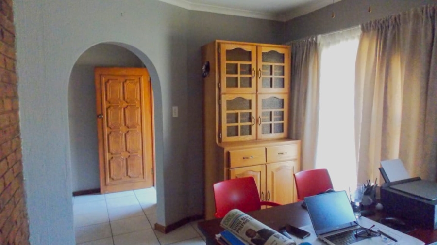 To Let 3 Bedroom Property for Rent in Flora Park Limpopo