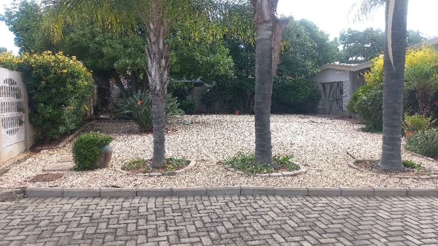 To Let 3 Bedroom Property for Rent in Ivy Park Limpopo