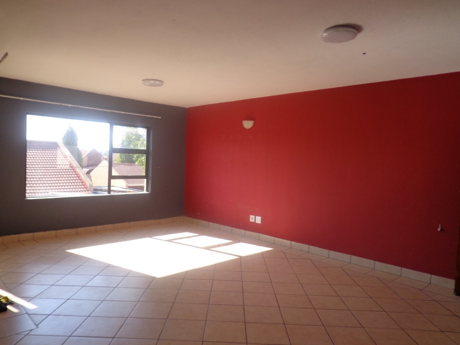 3 Bedroom Property for Sale in Penina Park Ext 2 Limpopo