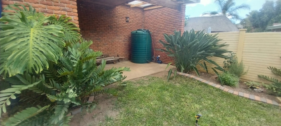 5 Bedroom Property for Sale in Bendor Limpopo