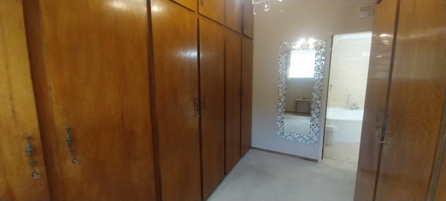 5 Bedroom Property for Sale in Bendor Limpopo
