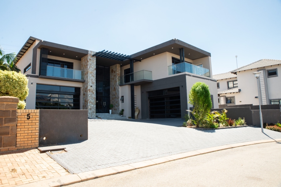 6 Bedroom Property for Sale in Bendor Limpopo