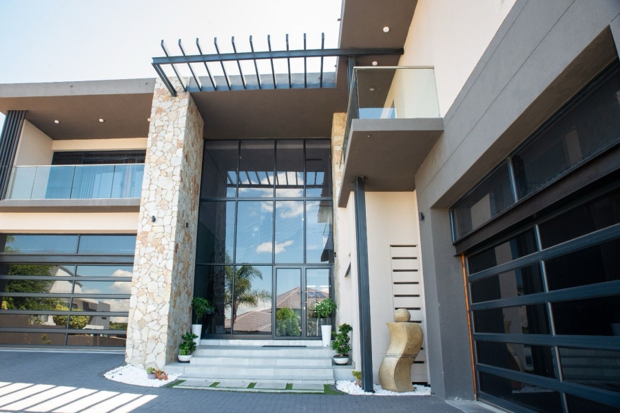 6 Bedroom Property for Sale in Bendor Limpopo