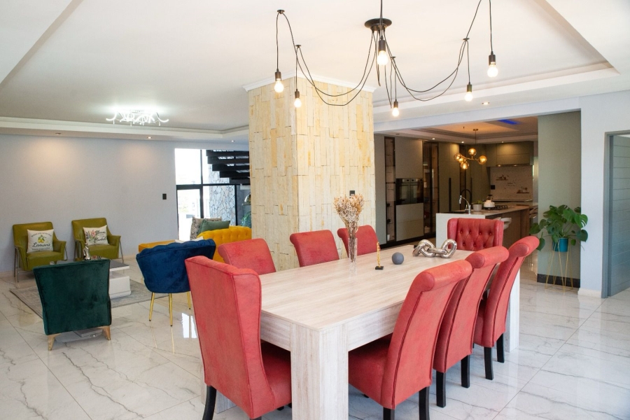 6 Bedroom Property for Sale in Bendor Limpopo