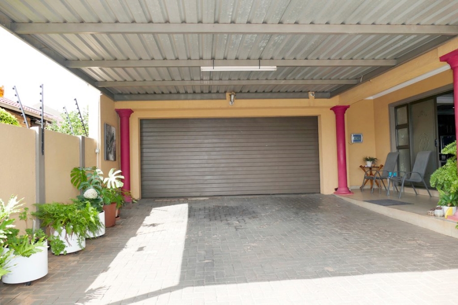 3 Bedroom Property for Sale in Bendor Limpopo