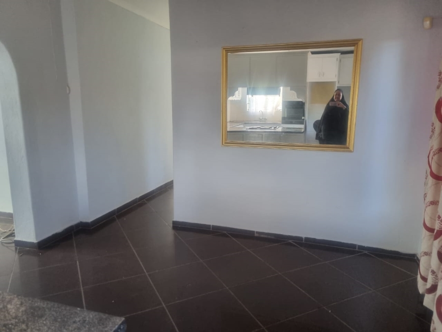 To Let 3 Bedroom Property for Rent in Flora Park Limpopo