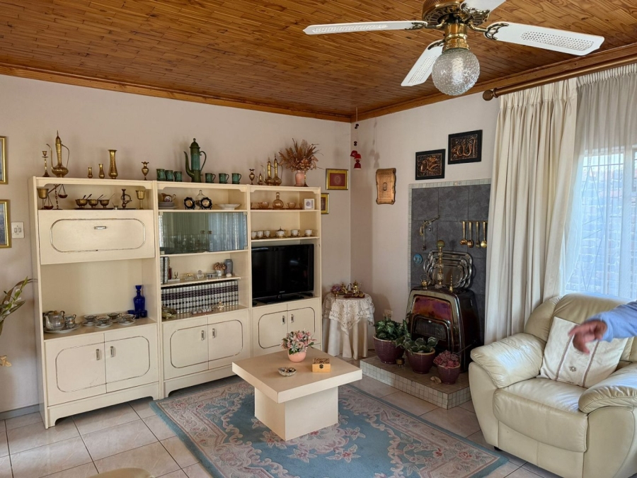 3 Bedroom Property for Sale in Nirvana Limpopo
