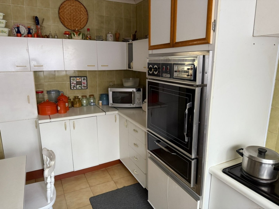 3 Bedroom Property for Sale in Nirvana Limpopo