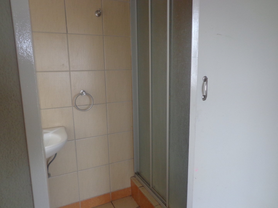 To Let 2 Bedroom Property for Rent in Polokwane Central Limpopo