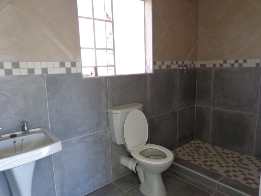 To Let 2 Bedroom Property for Rent in Polokwane Central Limpopo