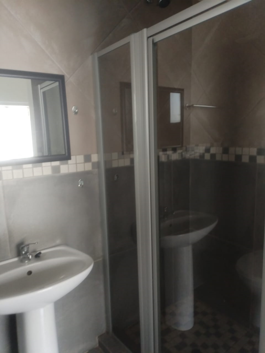 To Let 1 Bedroom Property for Rent in Polokwane Central Limpopo