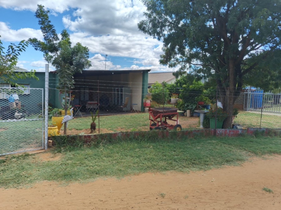 14 Bedroom Property for Sale in Mahwelereng Limpopo