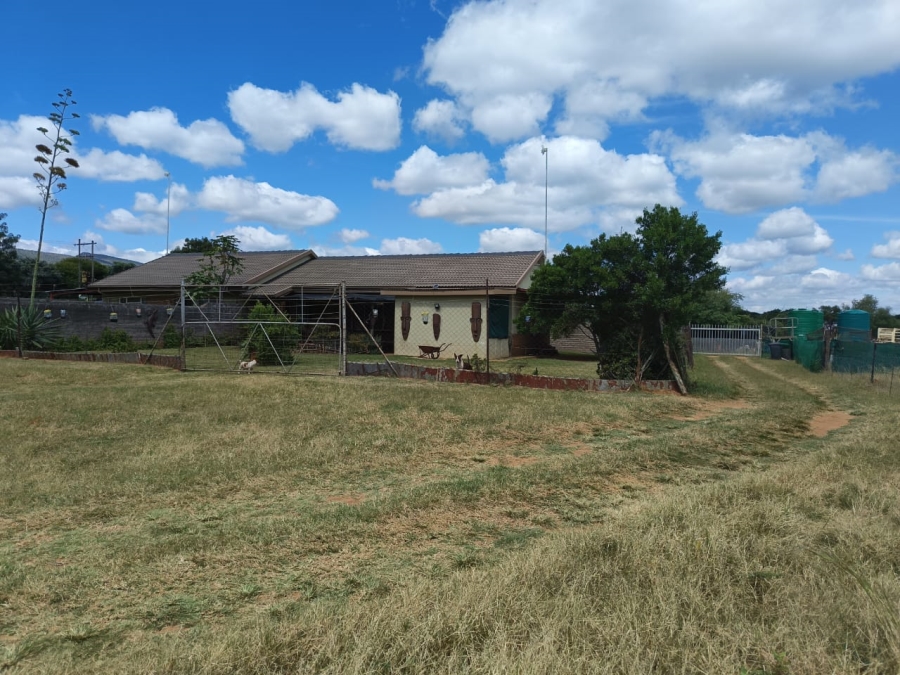 14 Bedroom Property for Sale in Mahwelereng Limpopo
