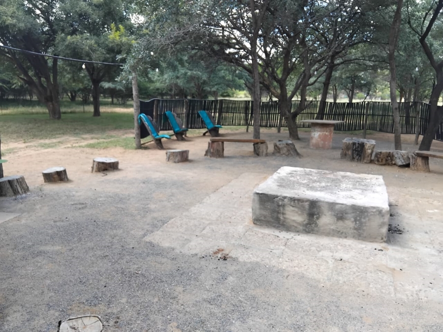 14 Bedroom Property for Sale in Mahwelereng Limpopo