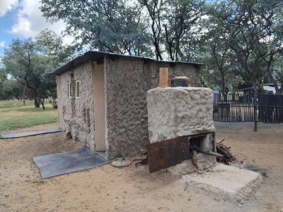 14 Bedroom Property for Sale in Mahwelereng Limpopo