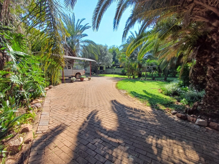 6 Bedroom Property for Sale in Thabazimbi Limpopo