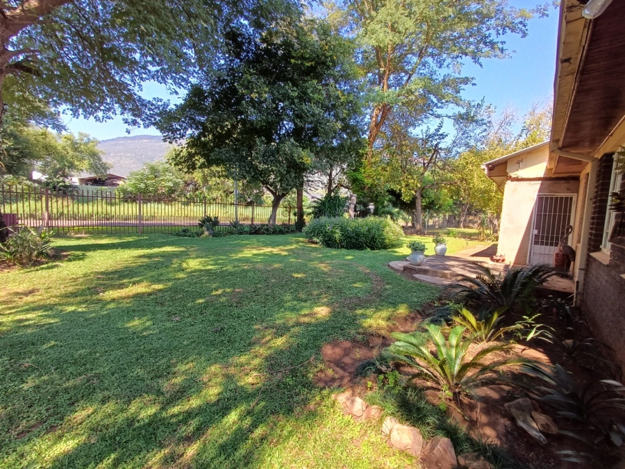 6 Bedroom Property for Sale in Thabazimbi Limpopo