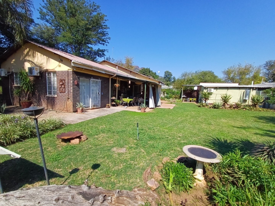 6 Bedroom Property for Sale in Thabazimbi Limpopo