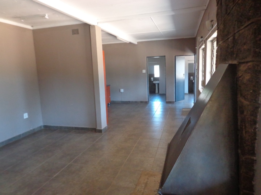 7 Bedroom Property for Sale in Hospitaalpark Limpopo