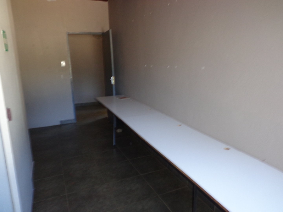 7 Bedroom Property for Sale in Hospitaalpark Limpopo