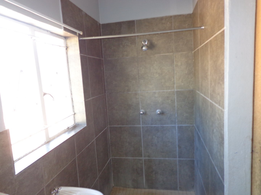 7 Bedroom Property for Sale in Hospitaalpark Limpopo