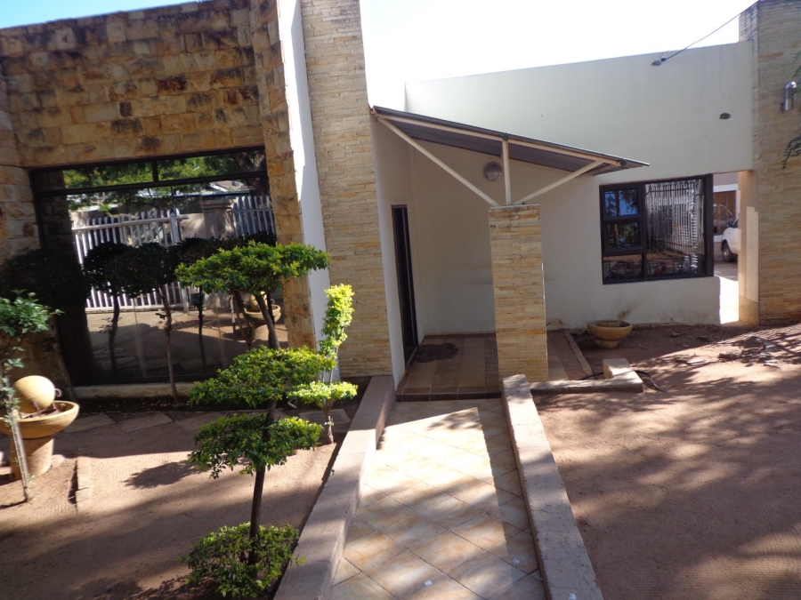  Bedroom Property for Sale in Polokwane Central Limpopo