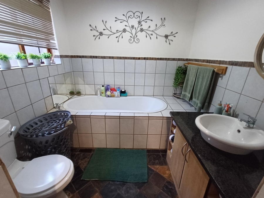 3 Bedroom Property for Sale in Thabazimbi Limpopo