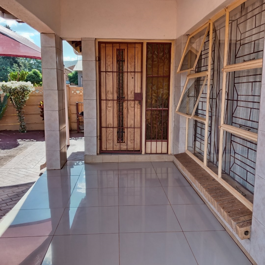 3 Bedroom Property for Sale in Lebowakgomo Zone A Limpopo